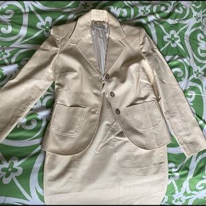Women’s Suit